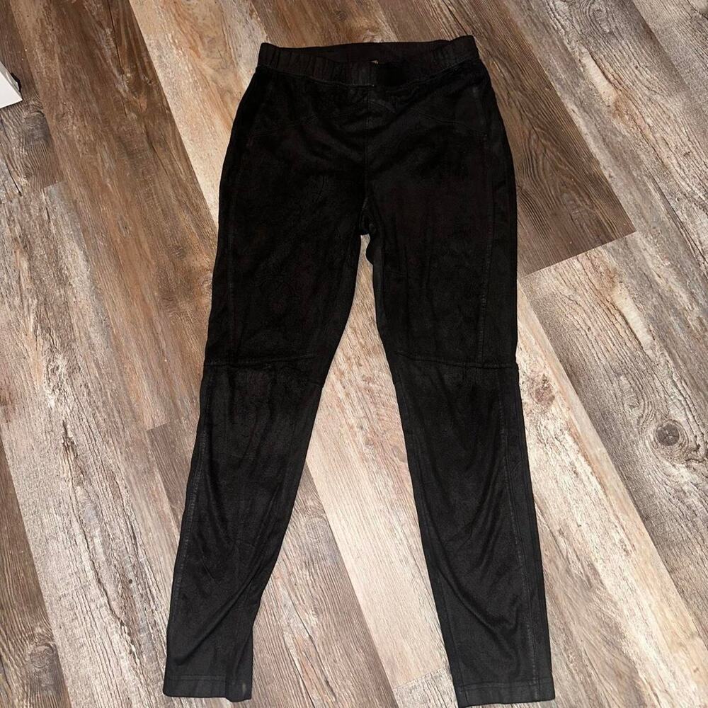 Free People We the Free black muted shine leggings in size small EUC
